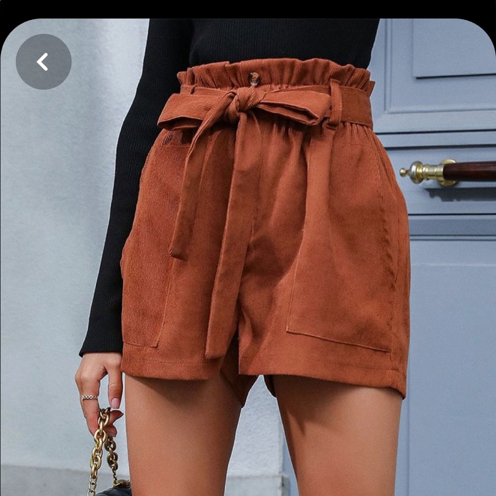 NWT tie waist shorts